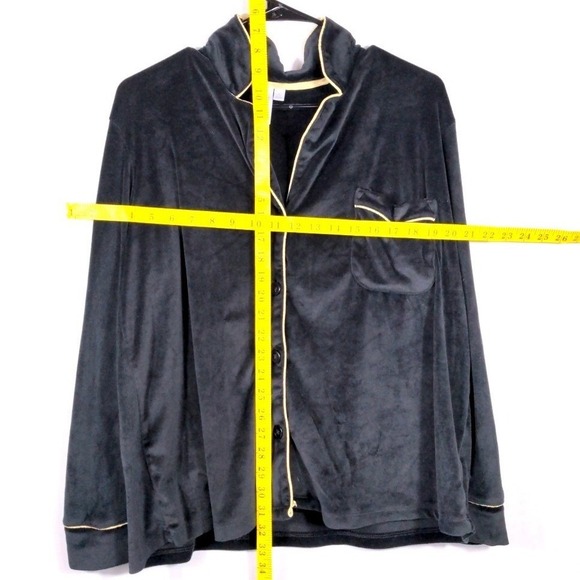 Joyspun Womens Black Velour Button Down Pajama Top Gold Piping Size M - Picture 5 of 6